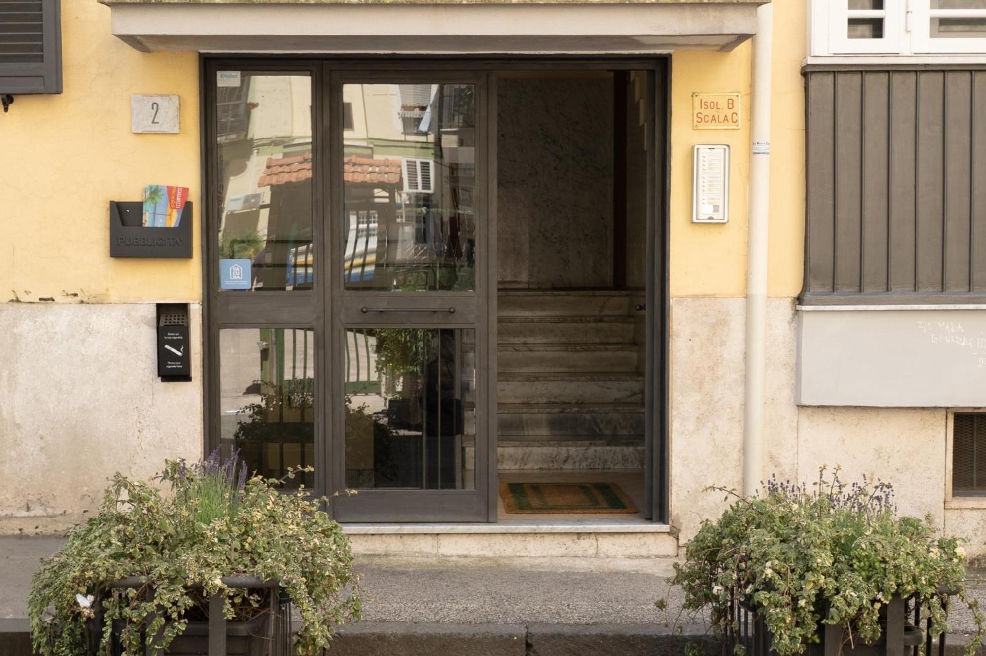 Vacuna Pleasant Rooms Napoli Eksteriør bilde