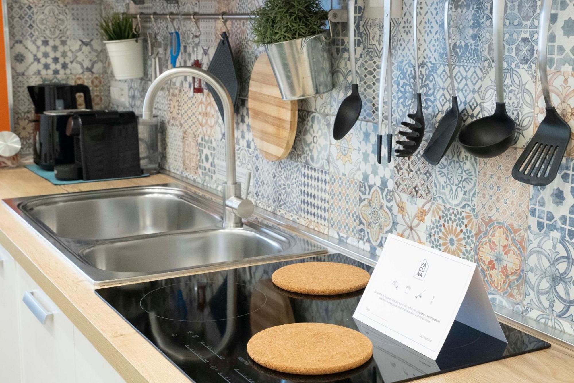 Vacuna Pleasant Rooms Napoli Eksteriør bilde